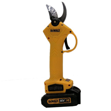 عکس قیچی باغبانی شارژی 36 ولت دیوالت موتور براشلس Dewalt 36V XR 